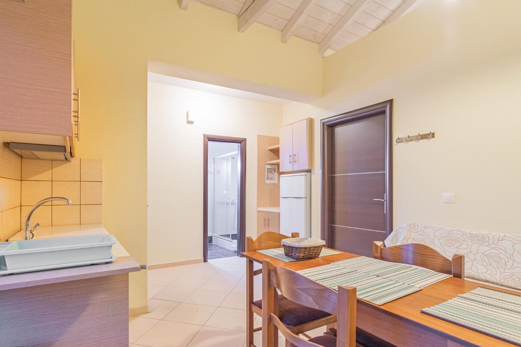 Sundy Maria Apartments Stoúpa Extérieur photo